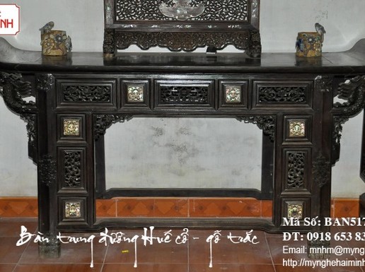Bàn trung đường Huế cổ gỗ trắc - mã số: BAN5173