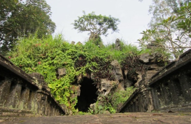 Nhà thờ đá Phát Diệm - Ninh Bình 38
